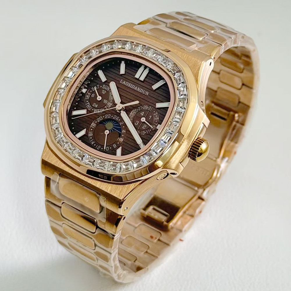 ساعة ميكانيكية رجالية مربعة جد - مراجعة Patek Philippe Watch Nautilus وسعره